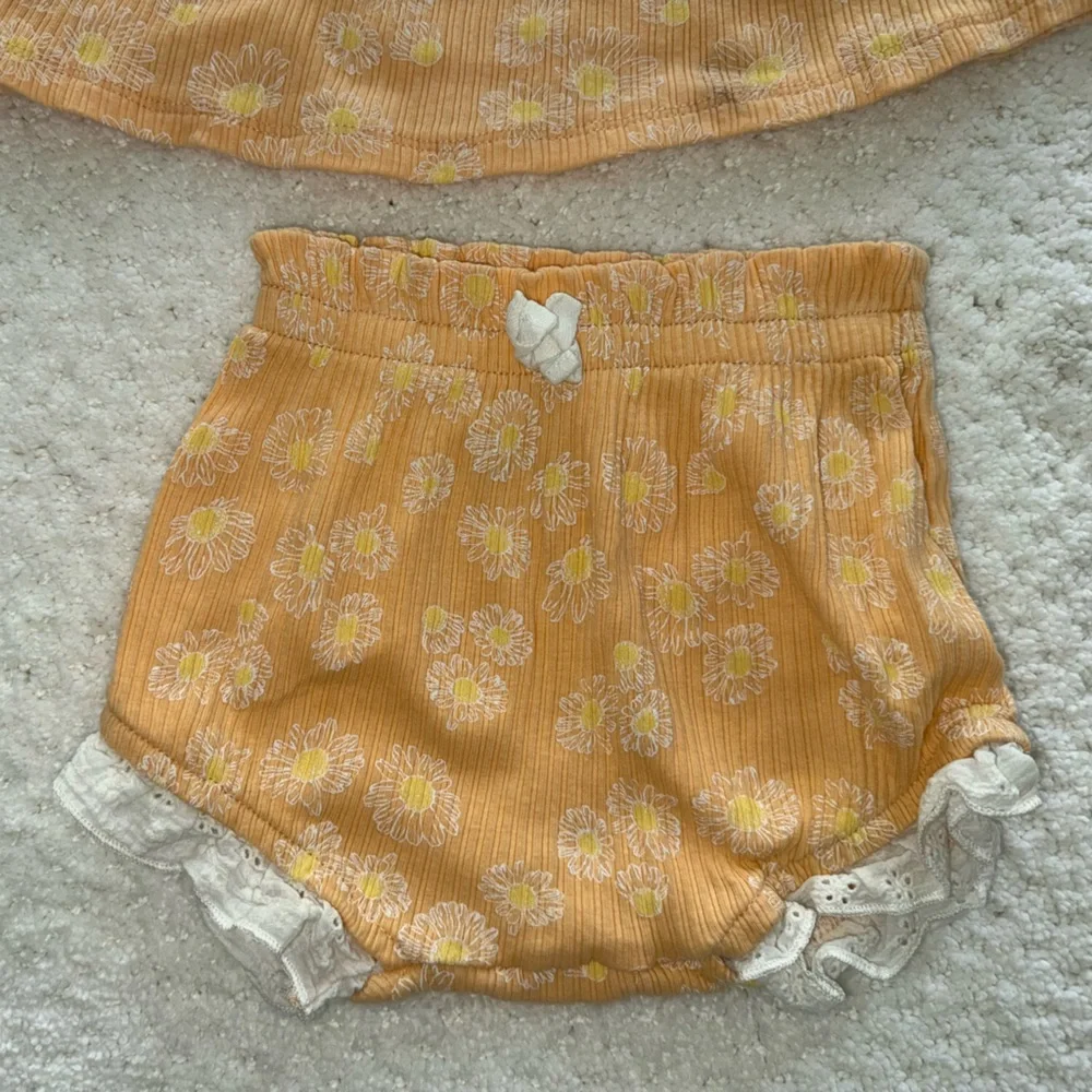 Rachel Zoe Sherbert Orange and Daisy Yellow Floral Baby Set